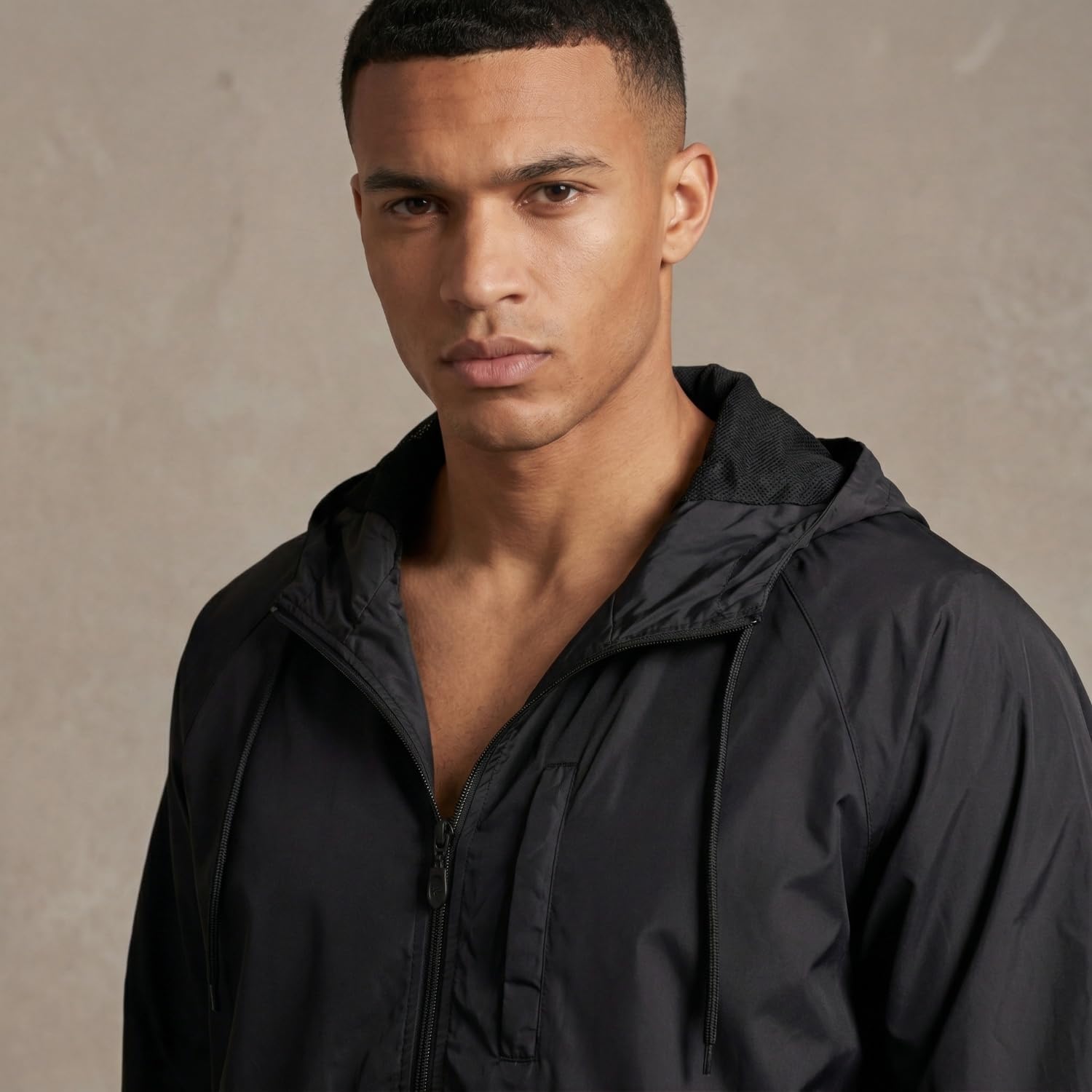 Men's 2-Piece Lightweight Windbreaker Tracksuit Set