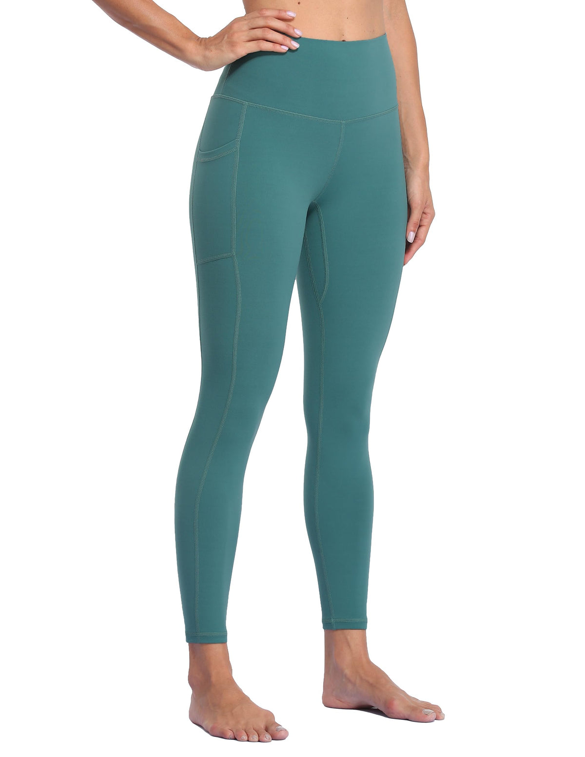 Colorfulkoala Essential 7/8 Leggings with Pockets
